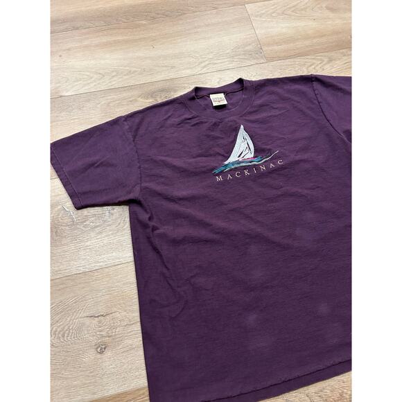 SUTTON’S | T-SHIRT - Picture 3 of 6